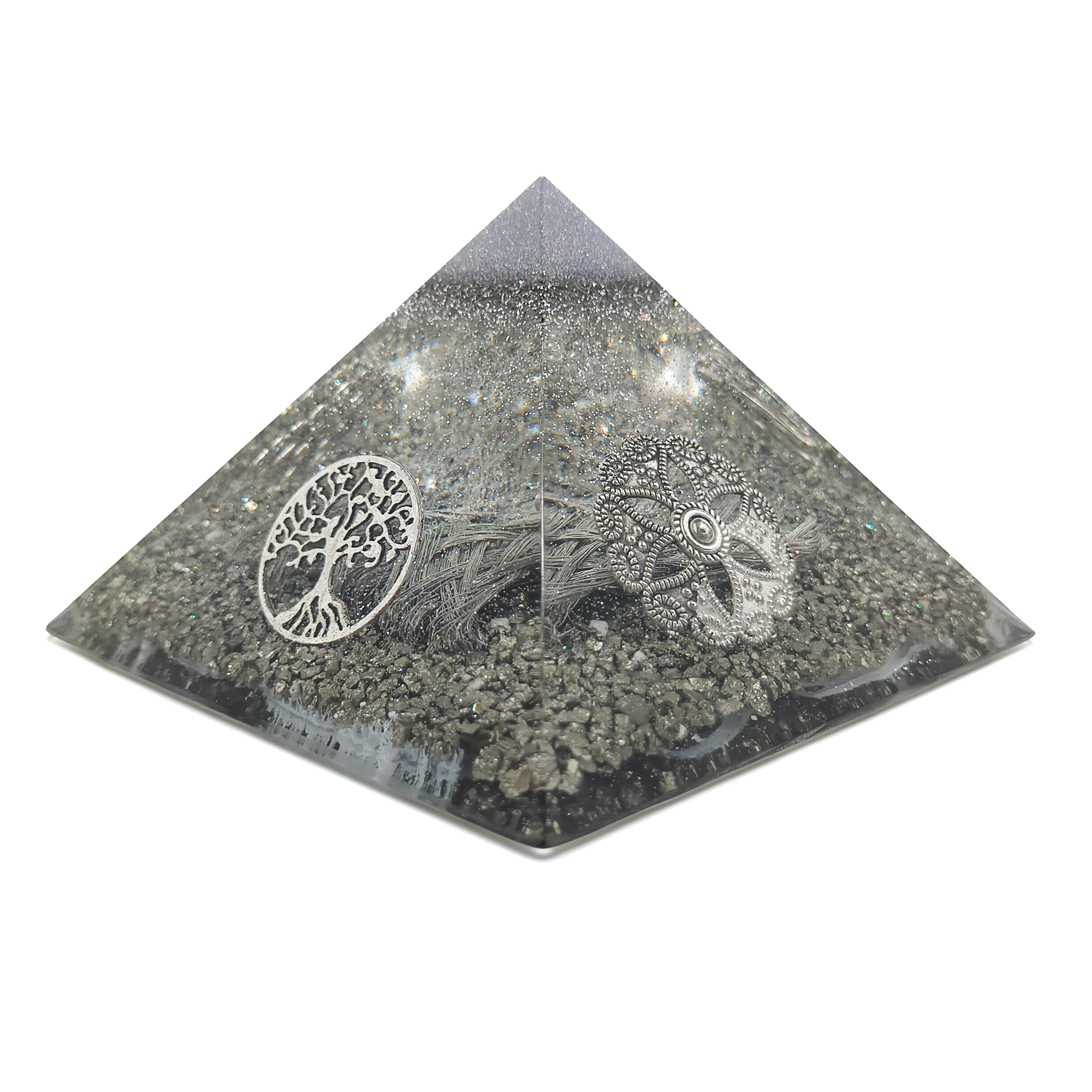 Orgonite pyramide Silver Strength Orgonite pyramide Silver Strength